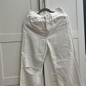 Pull & bear white jeans size 6